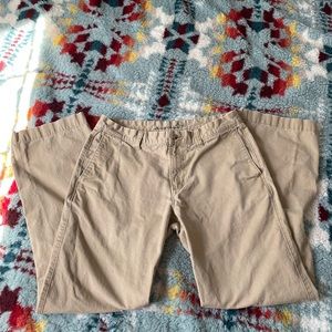 EDDIE BAUER khaki pants Sz 34x34